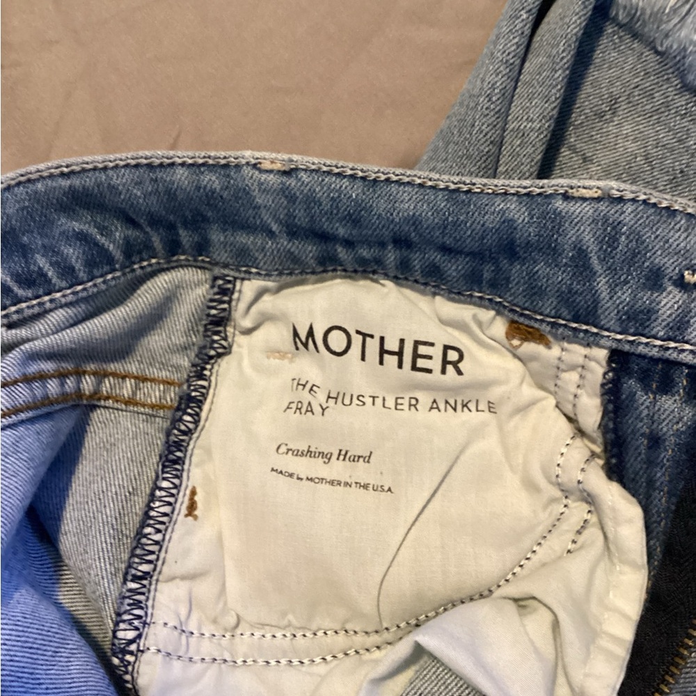 MOTHER Superior The Hustler ankle fray jeans - Picture 6 of 7